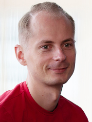 Антон КУРАНДА, фото